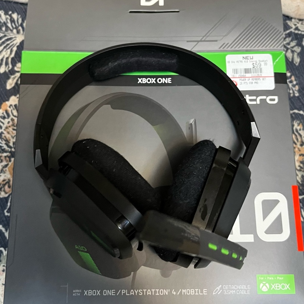 Astro A10 Wired Xbox headset